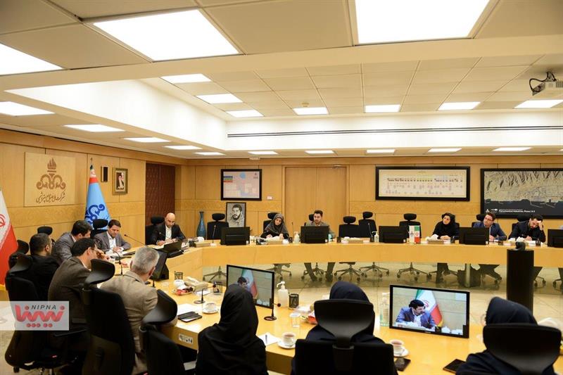 توسعه پایدار صنعت پتروشیمی با تکمیل زنجیره محقق می شود